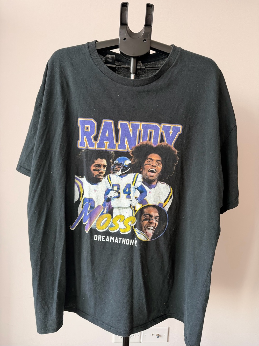 Dreamathon Randy Moss Minnesota Vikings Graphic Tee 3XL